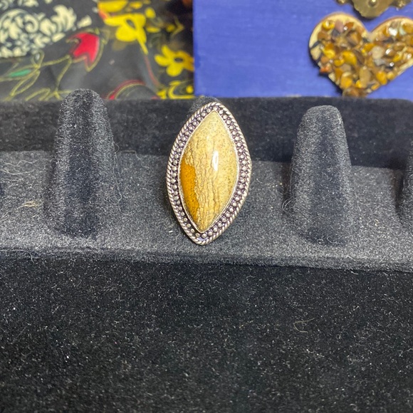 Stunning 925 Sterling Silver Plated Picture Jasper Ring - Picture 1 of 3